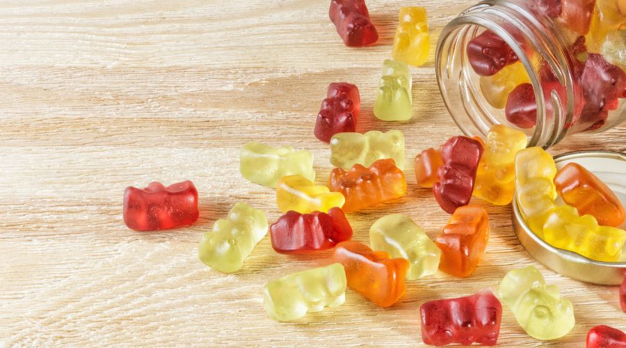 900x500_banner_HK-Connect_Are-multivitamin-gummies-helpful-.jpg